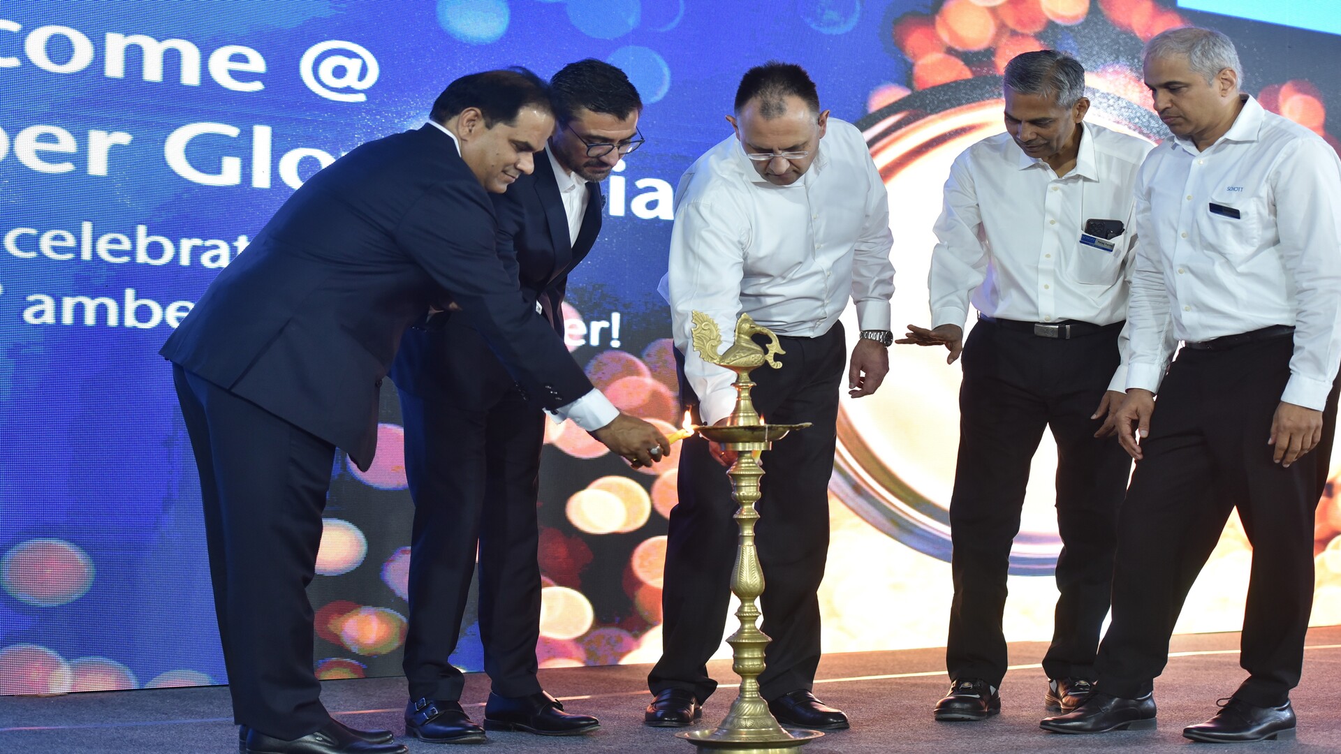 SCHOTT launches production of amber pharma glass in India
