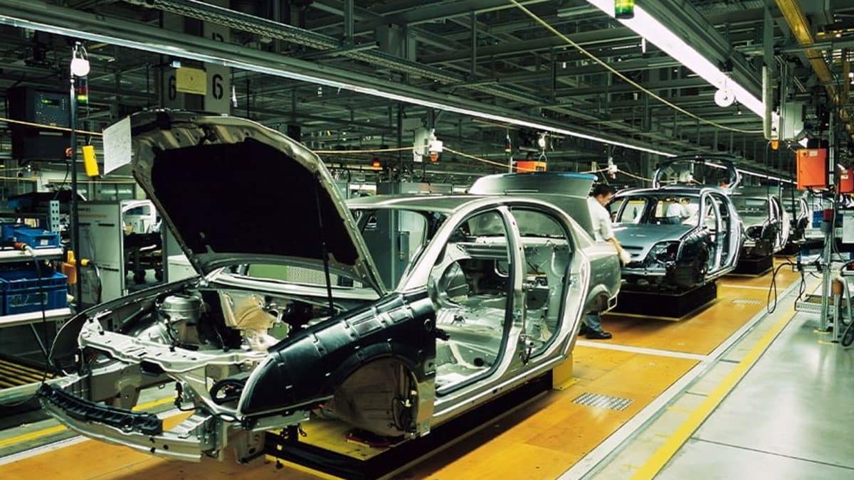 Indian Government Boosts EV Manufacturing with ₹246 Crore Incentive