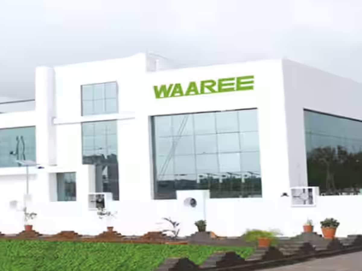 Waaree Energies Tops Q1 2025 Solar Module Market in India