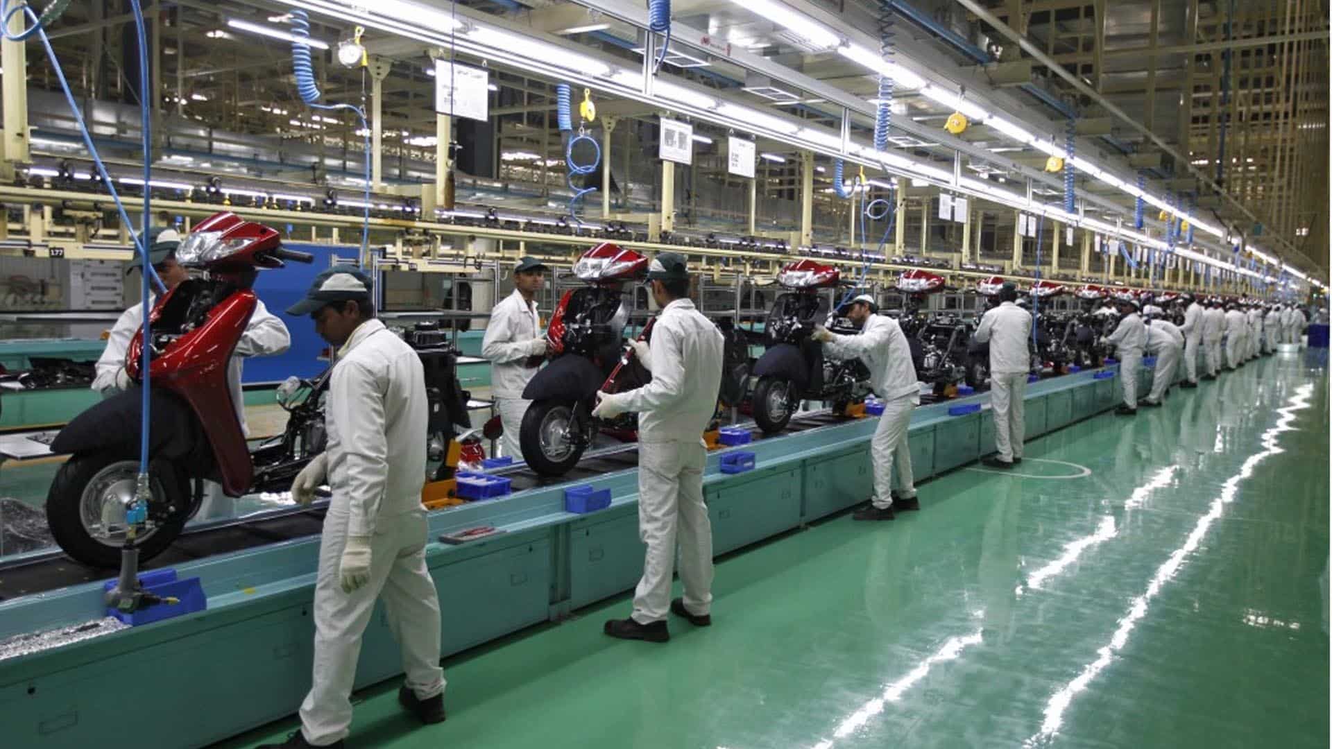Job market flourishes as India's manufacturing sector gains momentum