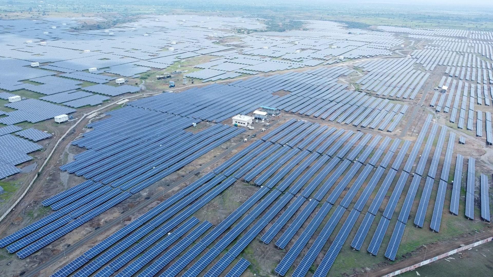 Godrej & Boyce’s 25MW solar project in Maharashtra sets new standards