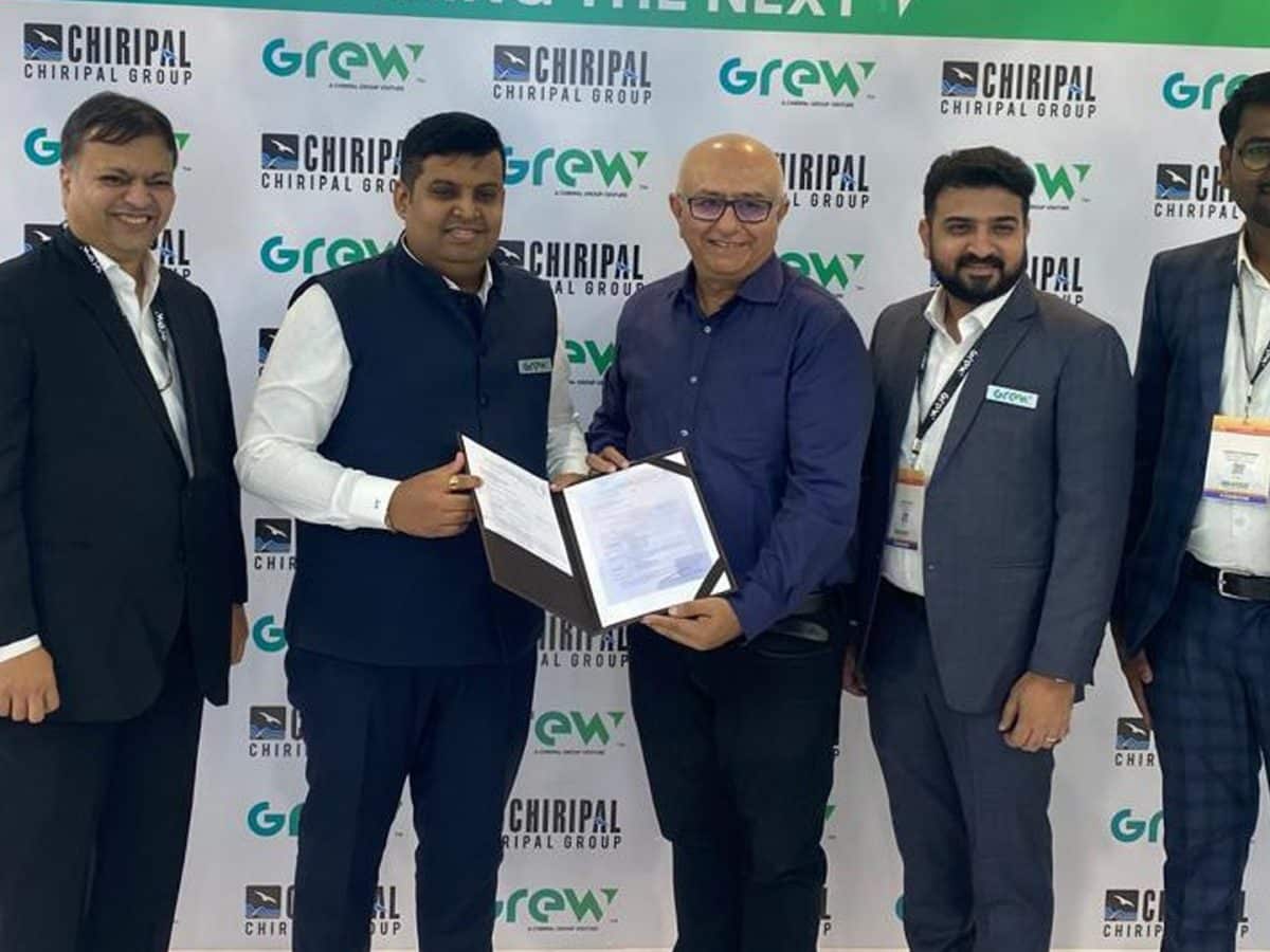 (L-R) Hiten Parekh Sales Head at Grew Energy, Vinay Thadani- Director & CEO of Grew Energy, Vipul Joisher ,Managing Director - Aditya Green, Sarjak Parekh and Somnath Mhamane
