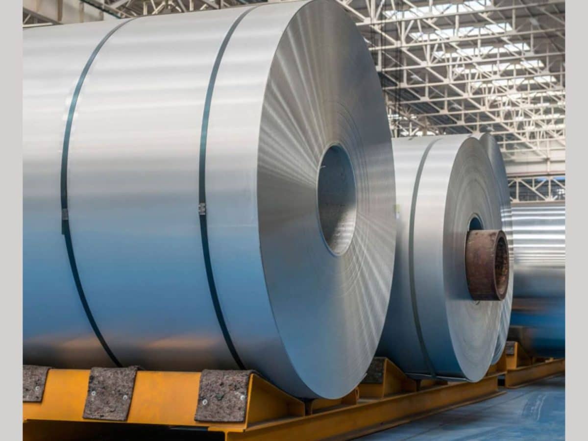 Construction equipment industry raises alarm over 12 per cent steel import duty