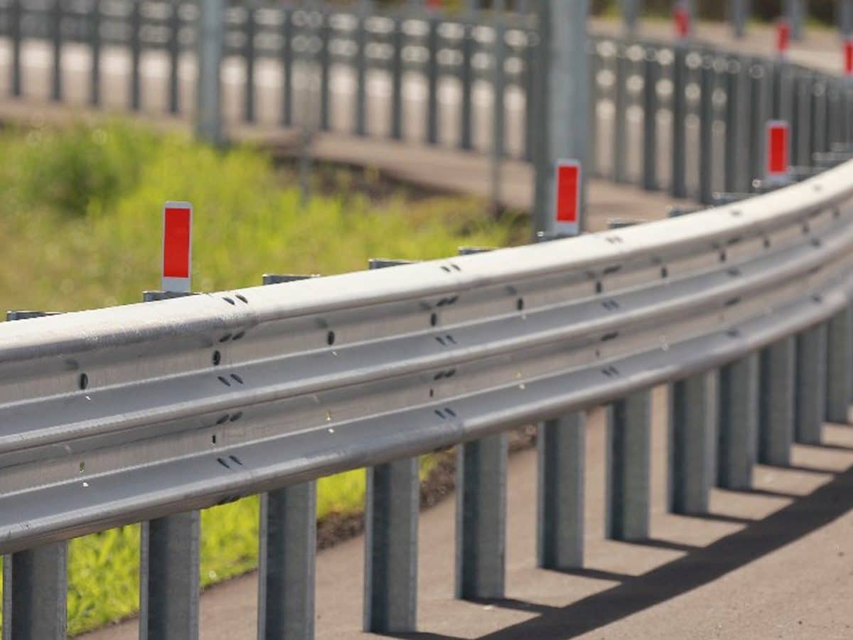 Jindal (India) expands metal beam crash barrier production capacity by 75% 