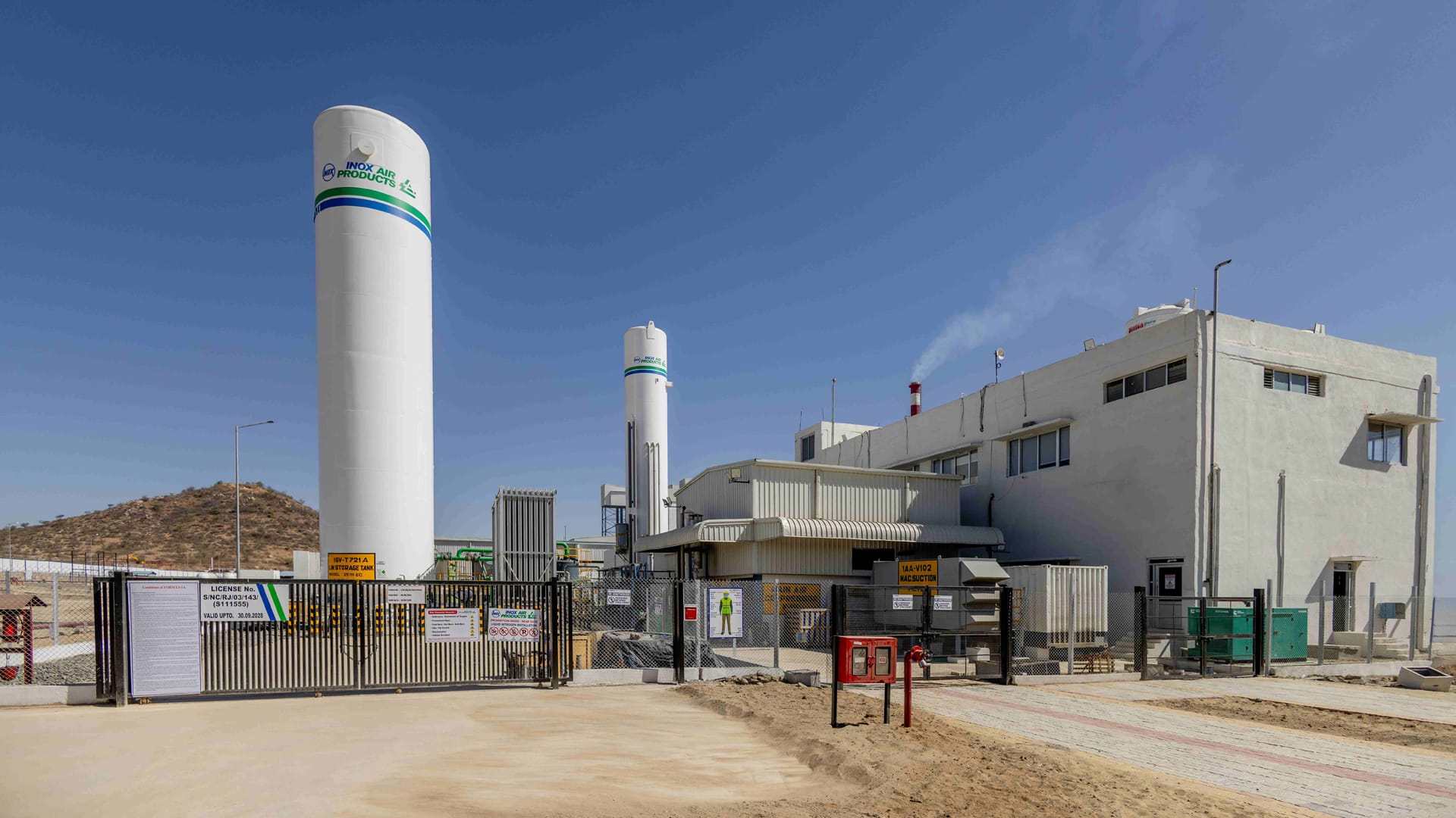 INOX Air Products Commissions First Green Hydrogen Plant in India's Float Glass Sector