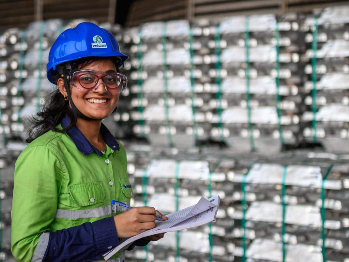 Vedanta's First ASI-Certified Aluminium Shipment Reaches Capral