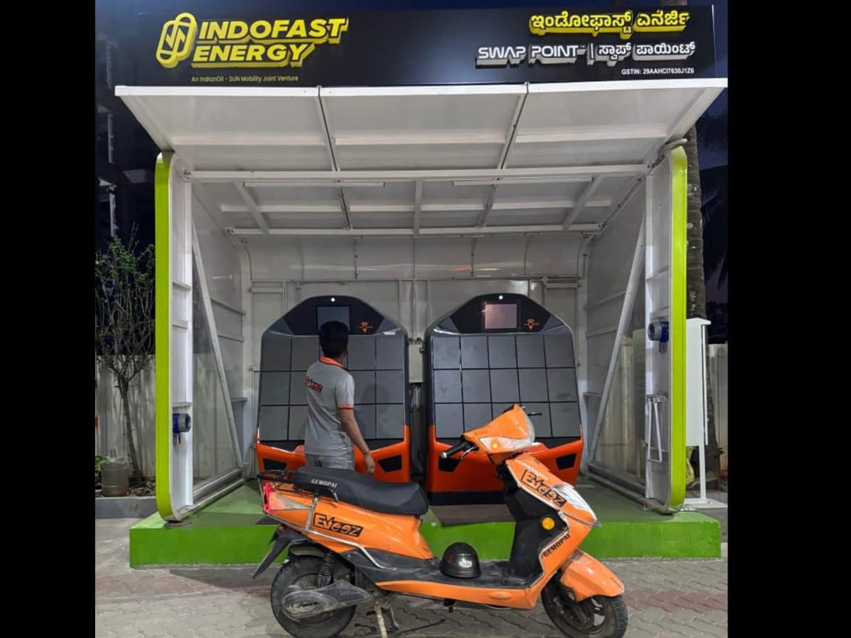 Indofast Energy, EVeez to Roll Out 20K E-Bikes Nationwide