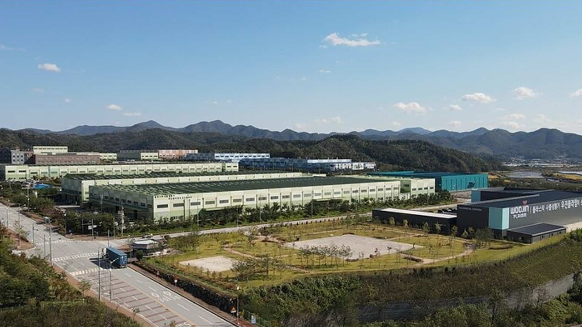 WOOJIN PLAIMM pioneers low-carbon injection moulding with CXP-specific technology