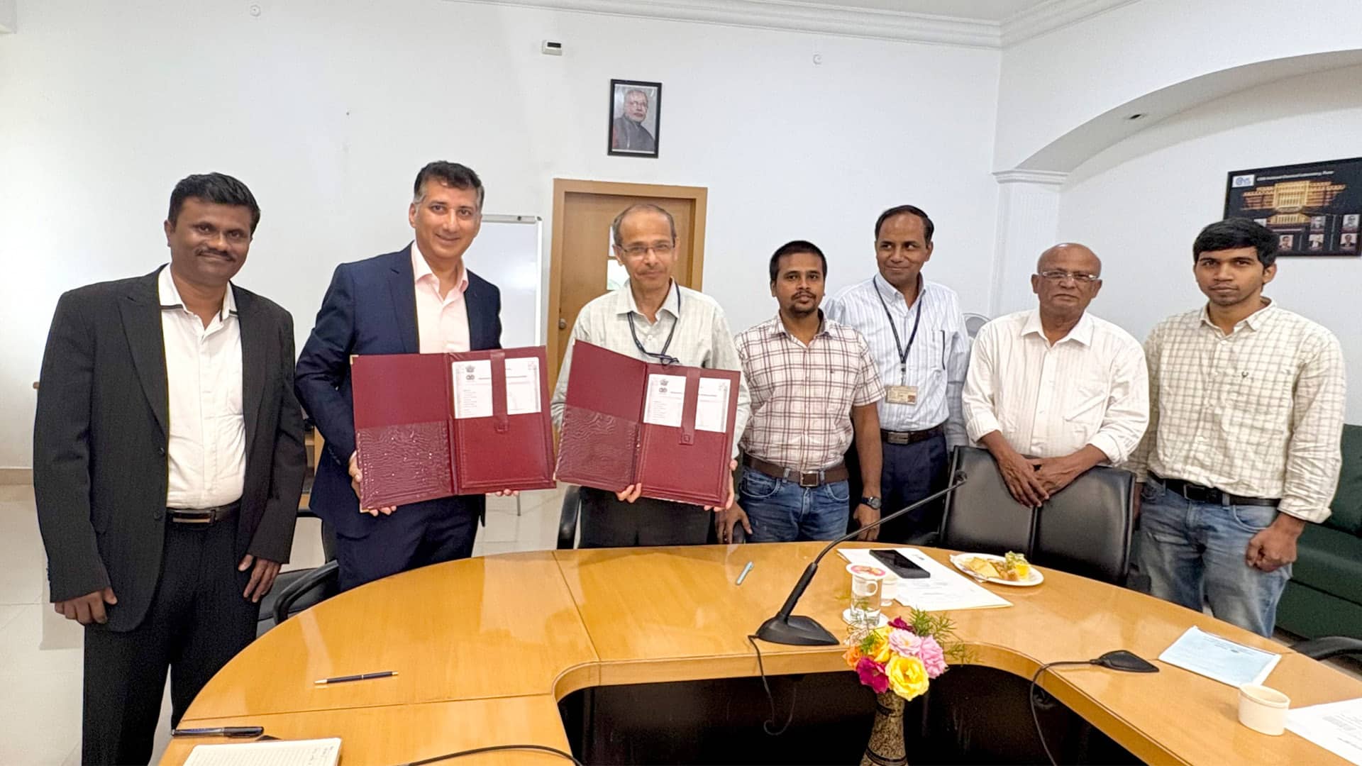 Covestro and CSIR-NCL join forces to upcycle polyurethane waste