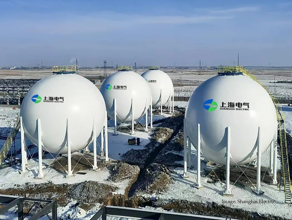 Shanghai Electric makes first green hydrogen-derived methanol from initial phase of multi-hundred-MW project