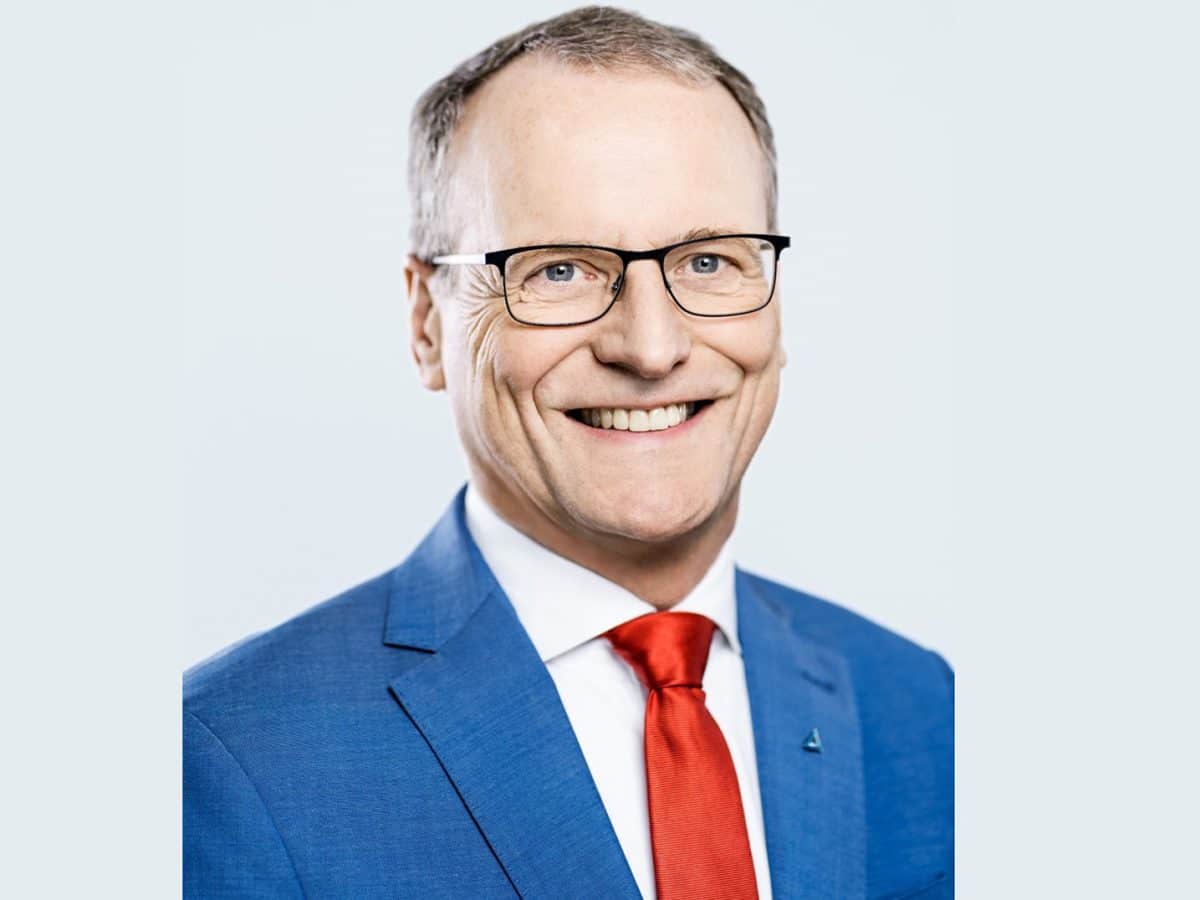 Why manufacturers trust TÜV Rheinland in Industry 4.0