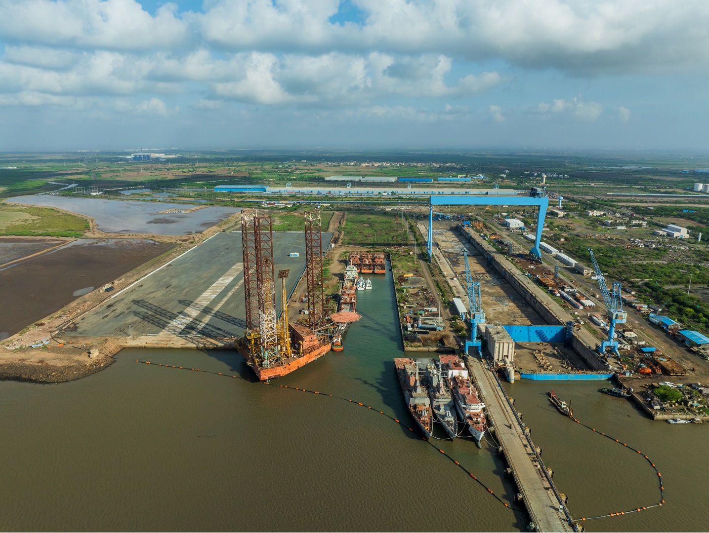 SDHI Partners with Varex Imaging to manufacture cargo inspection systems in India