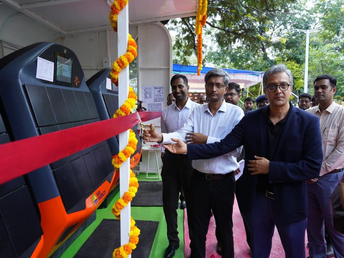 Indian Railways teams up with Indofast for EV swap hubs in twin cities