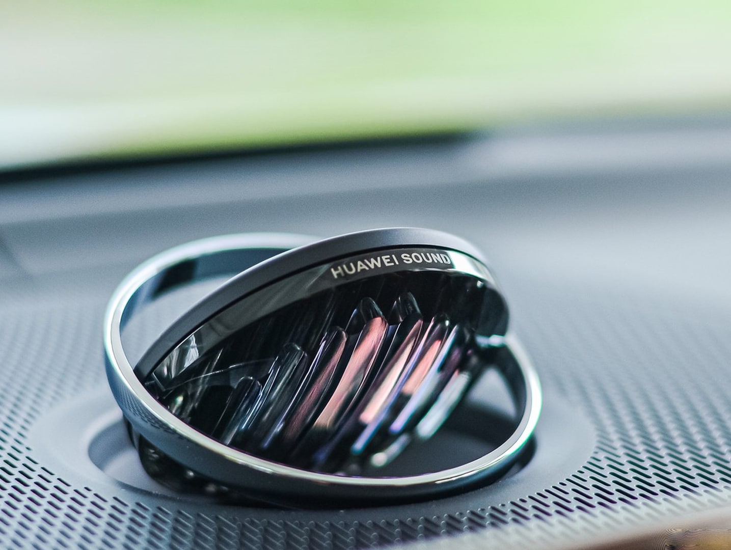 HUAWEI SOUND ULTIMATE Series: Defining a New Era of Smart In-Car Audio