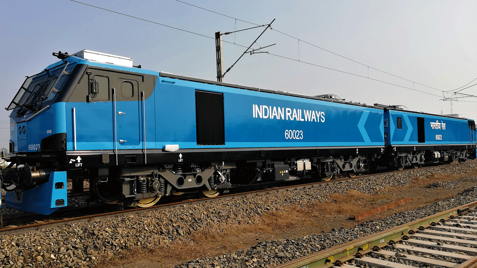 Alstom delivers 12000 hp, WAG12B electric to Indian
